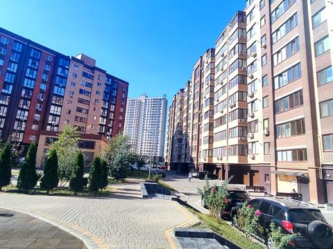 квартира за адресою Академіка Сахарова вул., 5