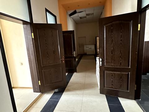 комерційна за адресою Павлівський майдан пл. (Рози Люксембург майдан), 10