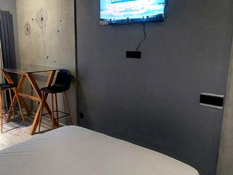 квартира по адресу Олега Мудрака ул. (Генерала Наумова), 1-Б