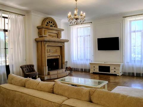 будинок за адресою Стежки вул.