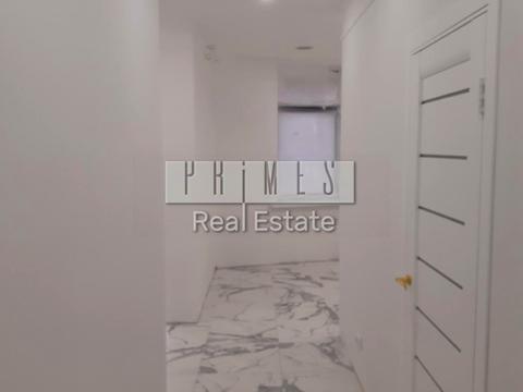 комерційна за адресою Лесі Українки бульв., 30-Б