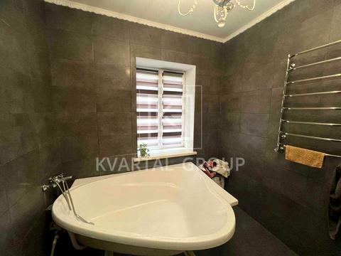 будинок за адресою Всеволода Нестайка