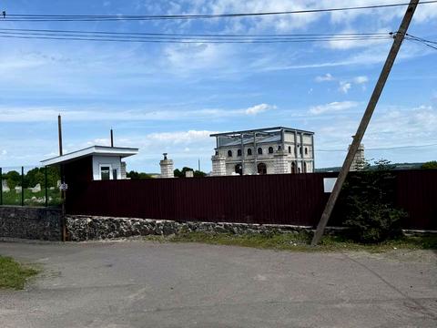 ділянка за адресою смт. Меджибіж, Кринична, 34