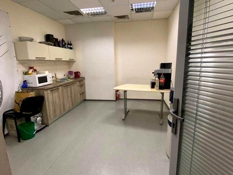 коммерческая по адресу Жилянская ул., 75