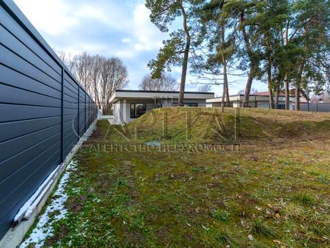 будинок за адресою Гідності вул. (Жертв Революції)