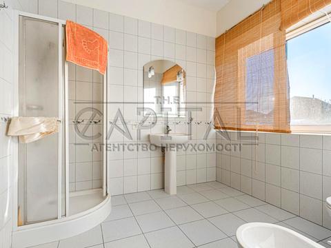 будинок за адресою Виноградна, 1