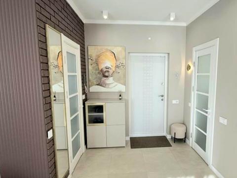 квартира за адресою Братська вул., 12