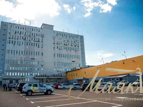 коммерческая по адресу Героїв Космосу ул., 4