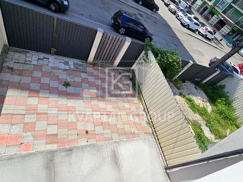 будинок за адресою Українська вул.