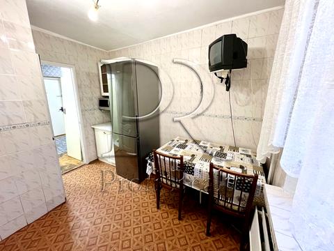 квартира за адресою Дніпровська набережна вул., 13