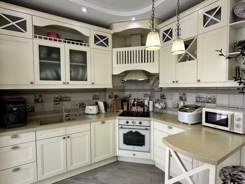 будинок за адресою Богдана Ступки пров.