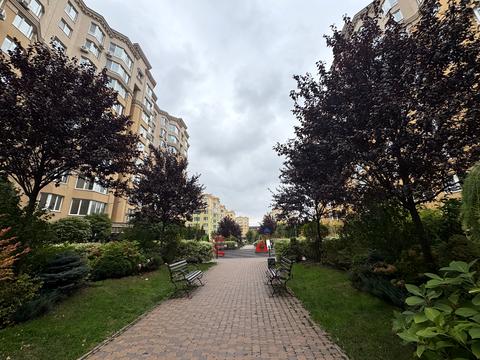 квартира за адресою Академіка Амосова вул., 67
