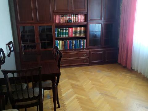 квартира за адресою Лариси Руденко вул., 10-В