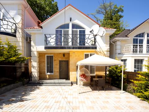 дом по адресу Семёна Яхненко ул. (Бабушкина)