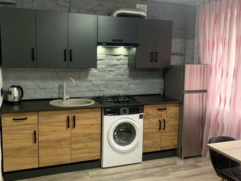 квартира за адресою Почайнинська вул., 50/49