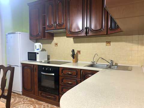 квартира за адресою Гната Хоткевича вул. (Червоногвардійська), 8
