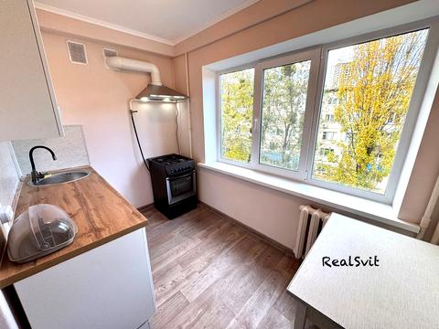 квартира за адресою Мілютенка вул., 14