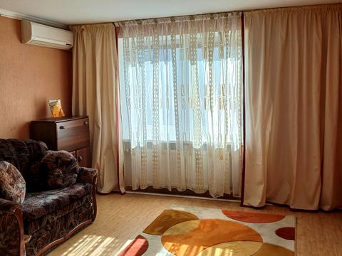 квартира за адресою проспект Героев Украины, 13