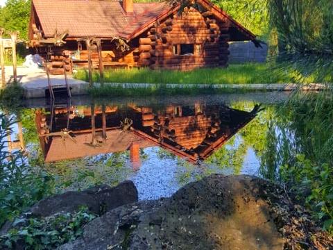 комерційна за адресою Собранецька вул., 2