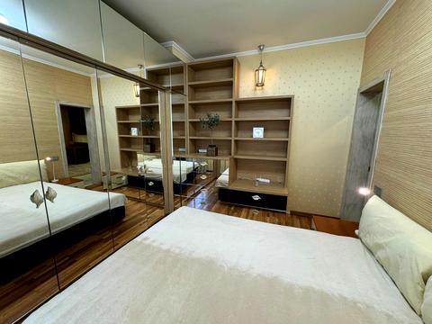 квартира за адресою Київ, Пирогова вул., 1/35