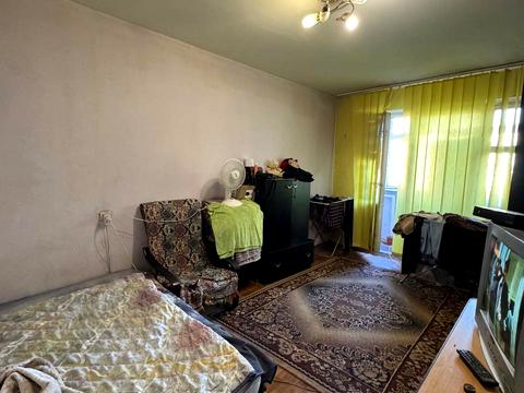 квартира за адресою Академіка Корольова вул., 104/2