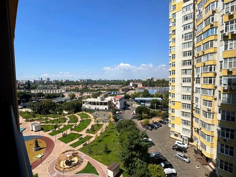 квартира за адресою Краснова вул., 3а