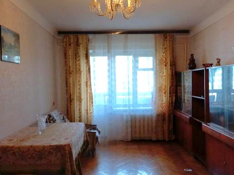 квартира по адресу Строителей ул., 12