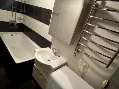 квартира за адресою Тракторобудівників просп., 77
