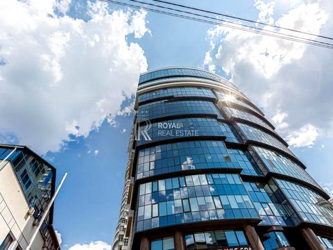 комерційна за адресою Кловський узвіз, 7a