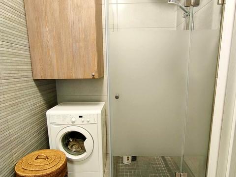 будинок за адресою Євгена Коновальця вул., 38