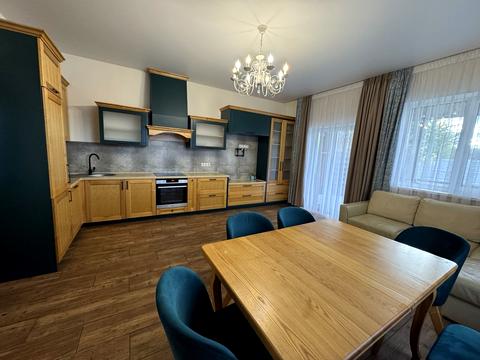 будинок за адресою Олекси Тихого пров.