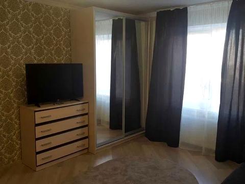квартира за адресою Академіка Ющенка вул.