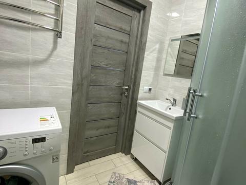 будинок за адресою Ясна вул., 30