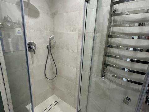 квартира по адресу Угорская ул., 12