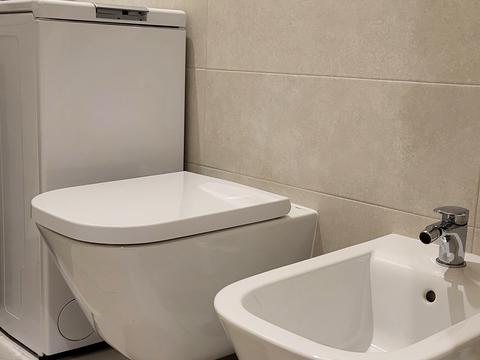 квартира за адресою Милорадовичів вул. (Петровського), 55
