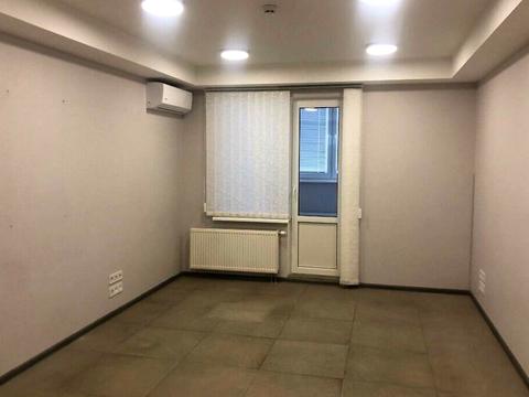 комерційна за адресою Сергія Данченка вул., 5