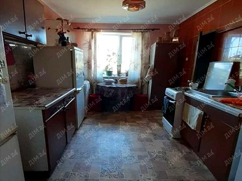 будинок за адресою Центральна, 1