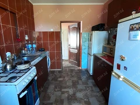 будинок за адресою Центральна, 1