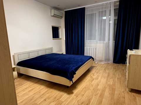 квартира по адресу Миколы Бажана просп., 10