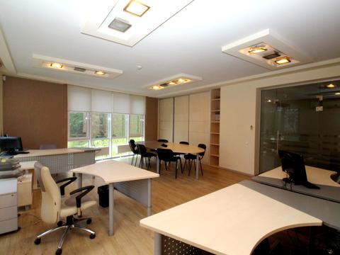 комерційна за адресою Юлії Здановської вул. (Ломоносова), 73