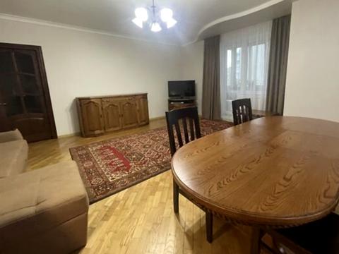 квартира за адресою Карпенка вул., 32