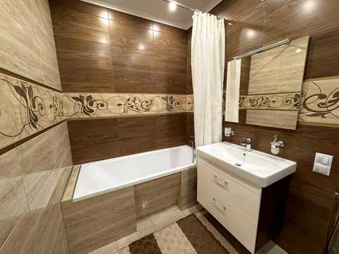квартира за адресою Зарічна вул., 1-В