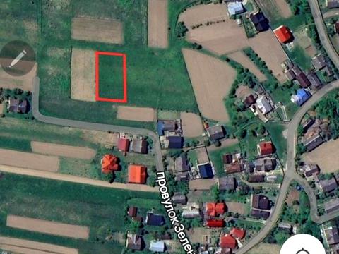 участок по адресу с. Подлесье, провулок Зелений