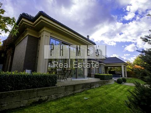 будинок за адресою Соснова вул.