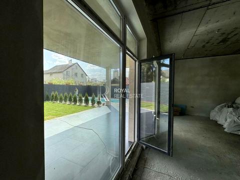 будинок за адресою Центральна вул.