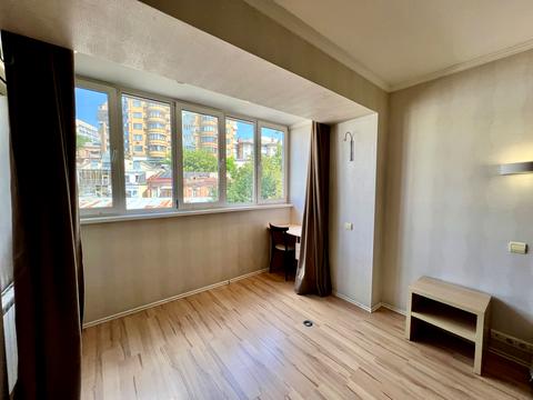 квартира за адресою Басейна вул., 11