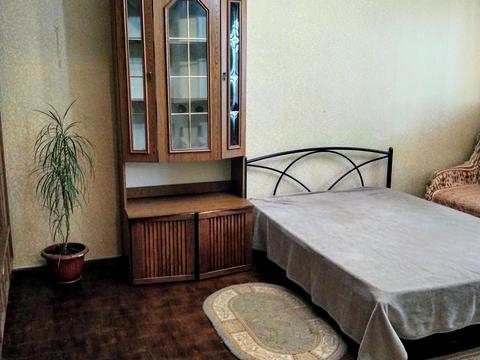 квартира за адресою Академіка Єфремова вул. (Командарма Уборевича), 27