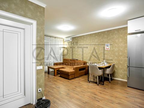 квартира за адресою Зарічна вул., 3-А