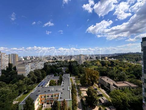 квартира за адресою Наталії Ужвій вул., 5/87
