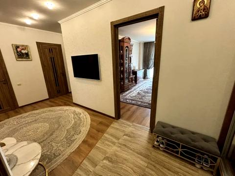 квартира за адресою Олексія Вадатурського вул. (Маршала Малиновського), 16б